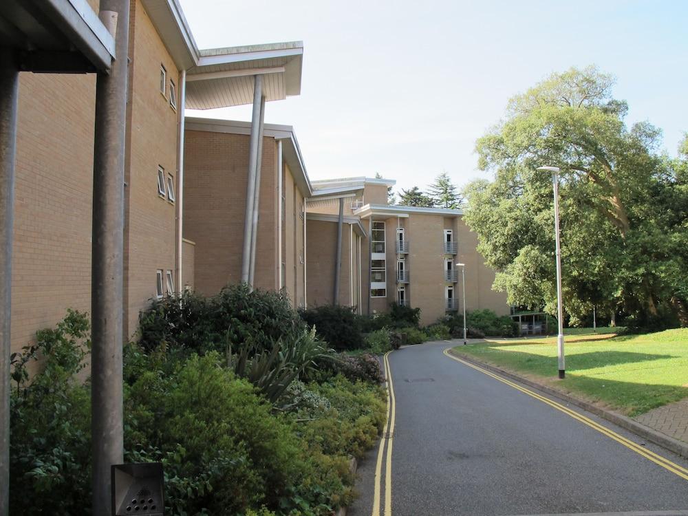 University Of Exeter - Pennsylvania Court Экстерьер фото
