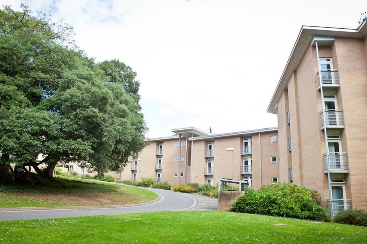 University Of Exeter - Pennsylvania Court Экстерьер фото